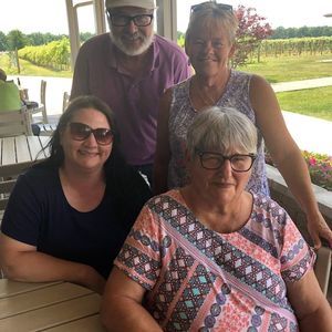 Meet your Posher, Teri